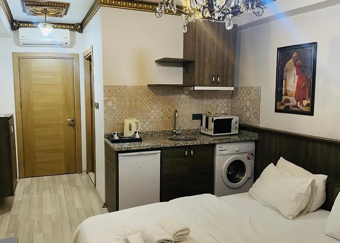 מלון Borancik Suit Hotel